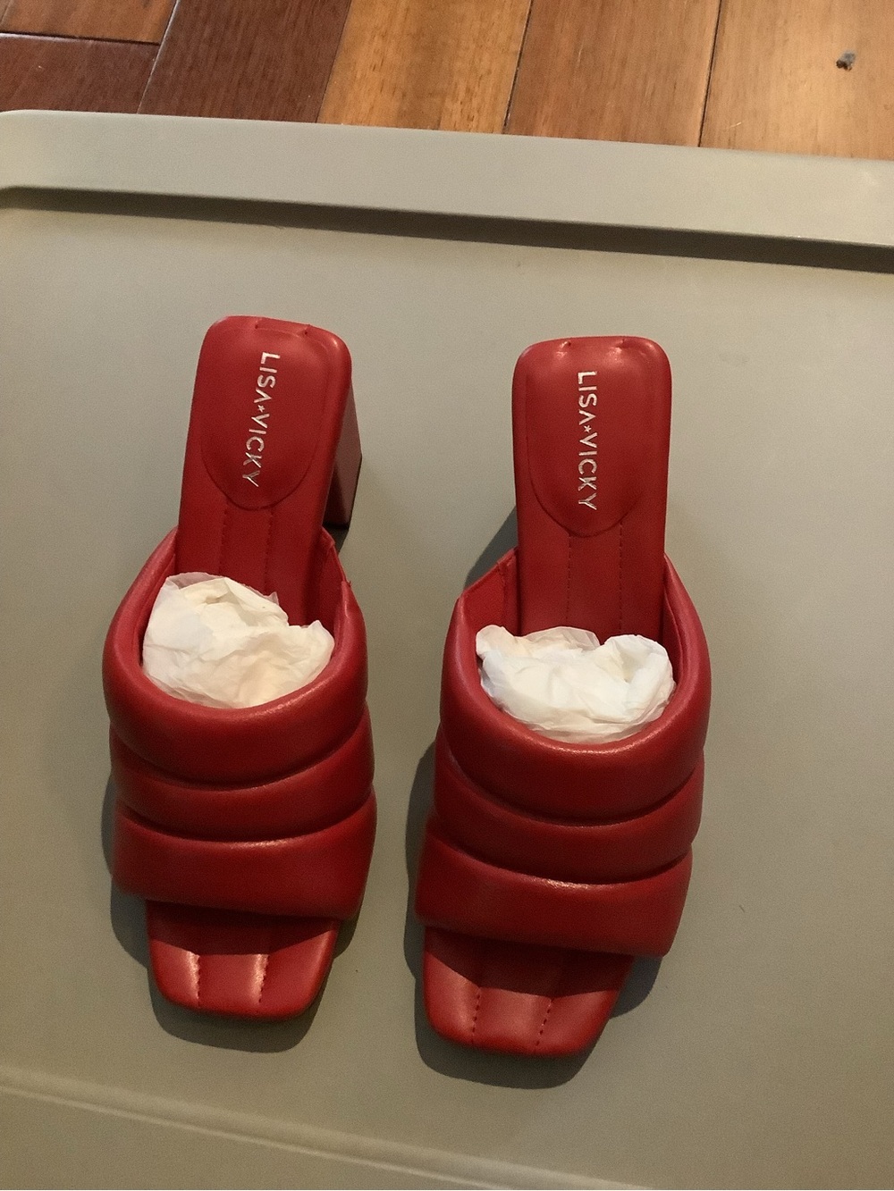 LISA+VICKY Red Padded Slide Mules size 7.5 New in